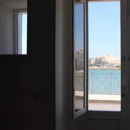 La Banchina Sea View Apartment